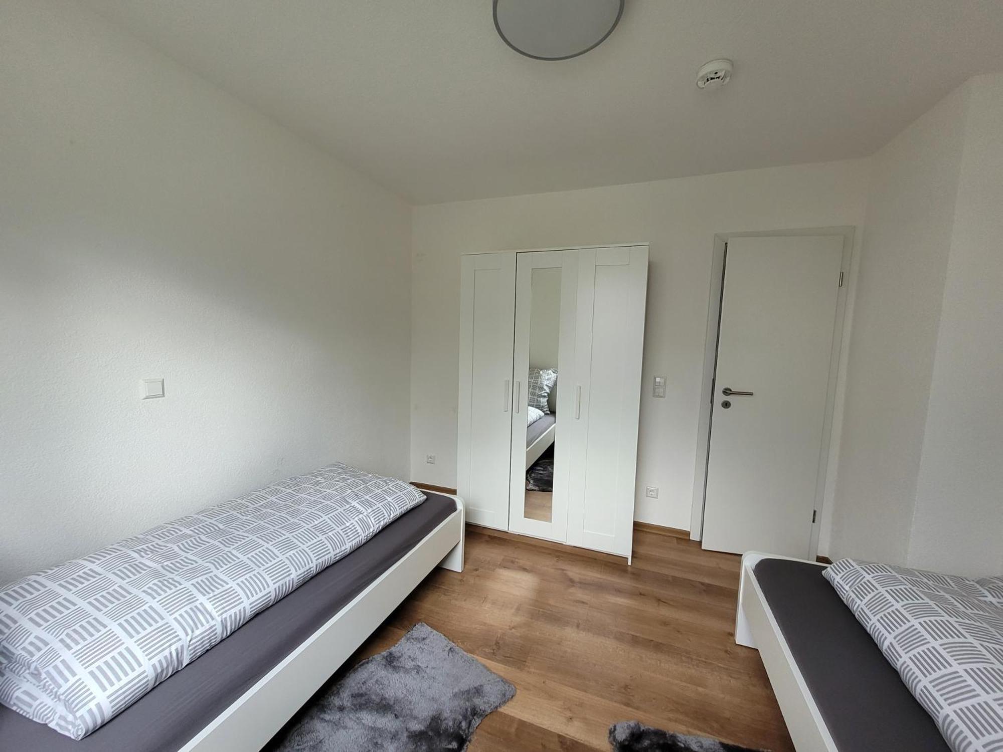 Living Flat, Eine Wohnung Mit Zwei Schlafzimmern Und Balkon Schorndorf  Exterior foto